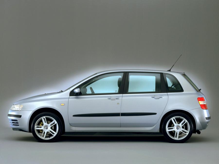  Fiat Stilo 5-Door 2001 года  (фото 9 из 16)